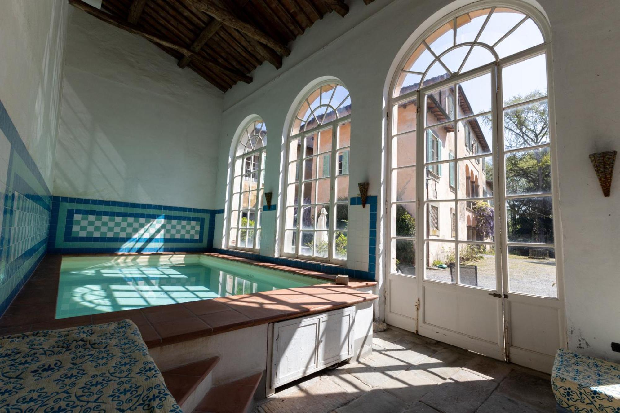 Il Casale Di Rossi Alojamento de Acomodação e Pequeno-almoço Lucca