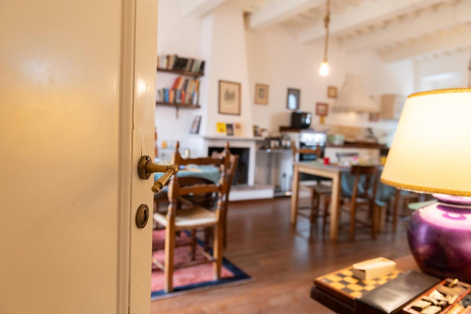 Il Casale Di Rossi Bed & Breakfast *